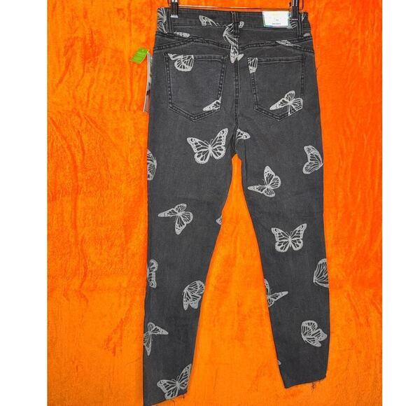 Tinseltown Mid Rise‎ Skinny Black Butterfly Raw Hem - Picture 2 of 5